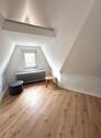 Foto - 3-Zimmer-Dachgeschosswohnung – hell & gemütlich – ca. 58 m²