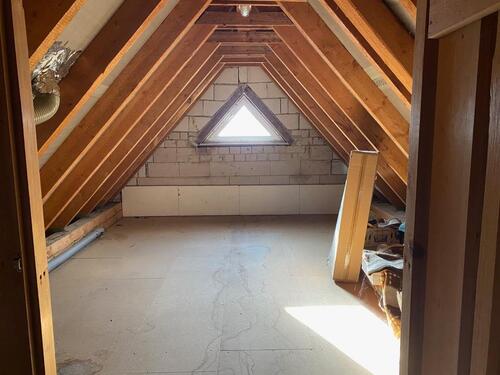 Foto - Dachgeschoßwohnung in Gunzenhausen zum Kaufen