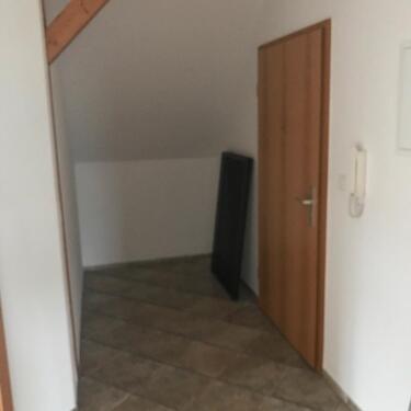 Foto - Wohnen im DG - 815,00&nbsp;EUR Kaltmiete, ca.&nbsp; 84,00&nbsp;m&sup2;