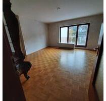 Zentrumsnahe 2 - Zi.- ET-Whg. mit Balkon in Bruchsaal - Bruchsal