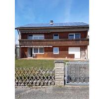 Mietwohnung im 1 Stock - 700,00&nbsp;EUR Kaltmiete, ca.&nbsp; 93,00&nbsp;m&sup2; in Tüßling (PLZ: 84577)