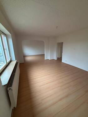 Foto - Frisch ren. 3-Zi.-Whg., 88 m², WE-Bereich, Balkon, Garten, EBK