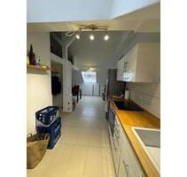 3 Zimmerwohnung in Fellbach - 1.100,00&nbsp;EUR Kaltmiete, ca.&nbsp; 75,00&nbsp;m&sup2; in Fellbach (PLZ: 70734)