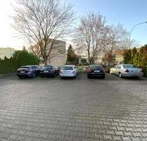 Außenstellplatz im Henrich-Zinß-Weg 2 - Frankfurt am Main Bergen-Enkheim