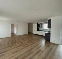 Moderne 4-Zimmer-Neubauwohnung mit 102 m² und großem Balkon - Kaltenkirchen