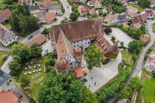 Foto - Wohnen im Schloss - 990,00&nbsp;EUR Kaltmiete, ca.&nbsp; 110,00&nbsp;m&sup2;