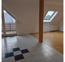 Obernkirchen: Entzückende Wohnung mit Balkon 80m²