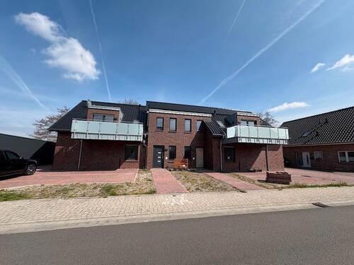 Foto - !!!Lichtdurchflutete Neubau-Oberwohnung in ruhiger Siedlung!!!