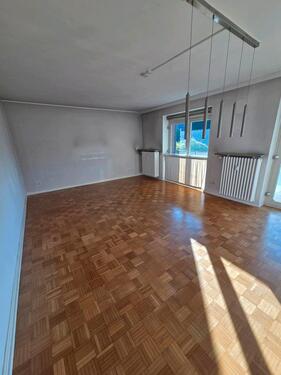 Foto - HEIDE 3 Zimmer Wohnung # Zentrale Lage # Erdgeschoss # 2 Balkone