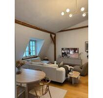 3 Zimmer Altbauwohnung direkt am Klosterplatz - Bielefeld