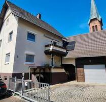 Einfamilienhaus mit Ausbaureserve, Ökonomiegebäude, großer Garten - Friesenheim