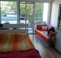 Schickes Studentenappartement ErlangenBruck 29qm frei ab 1.12. Schickes Studentenappartement ErlangenBruck 29qm frei ab 1.12.