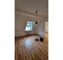 1 Zimmer Wohnung in Saarbrücken-Scheidt,Kaiserstraße