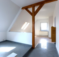 Wunderschöne und ruhig gelegene Dachgeschosswohnung in Knau - Ranis