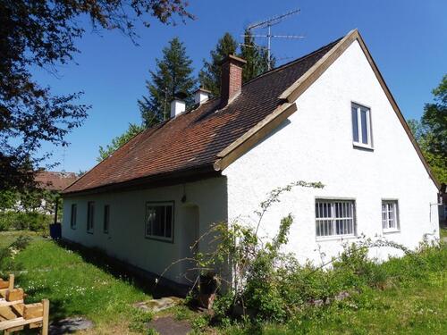 Foto - Ca. 750m² Grundstück mit Denkmalhaus im Münchner Osten (PLZ 85540