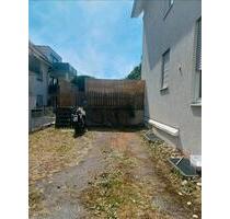 Stellplatz in 2. Reihe - Ideal für Motorrad oder Anhänger - Esslingen am Neckar Pliensauvorstadt Stellplatz in 2. Reihe - Ideal für Motorrad oder Anhänger - Esslingen am Neckar Pliensauvorstadt