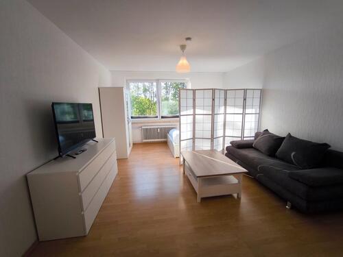 Foto - Möblierte Wohnung, attraktives saniertes Bad, moderne Einbauküche