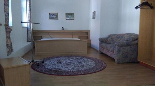 Foto - Wohnung möbliert 1,5 Zi. inkl. KÜ Bad Du. in ARN zu verm.