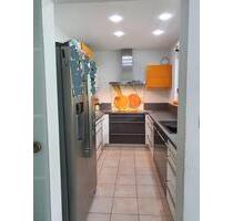 Modernisierte Wohnung mit vier Zimmern sowie Balkon und Garten - Bad Dürkheim