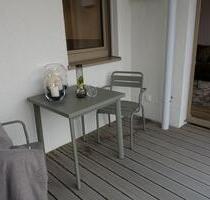 Geräumige Wohnung mit Balkon und EBK in München