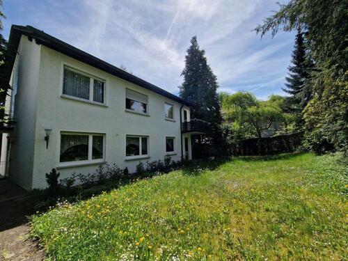 Foto - Traumhaftes Grundstück mit EFH - 749.000,00&nbsp;EUR Kaufpreis, ca.&nbsp; 226,00&nbsp;m&sup2;