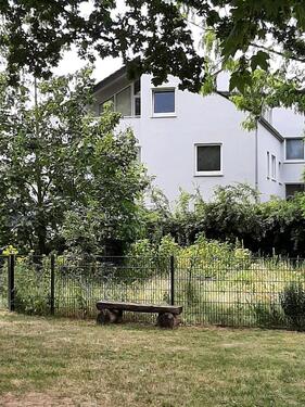 Foto - Brinkum : Schöne im Grünen gelegene 2-3 Zimmer DG-Whg.