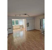 Helldurchflutete Maisonette Wohnung zu vermieten - Mönchengladbach Nord