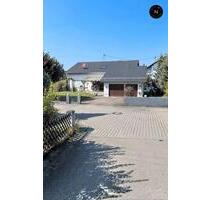 Charmanter Bungalow mit Einliegerwohnung in Illertissen - Vöhringen