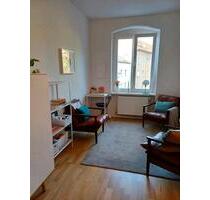 Heller und freundlicher Raum in Praxis Rathaus Neukölln - Berlin