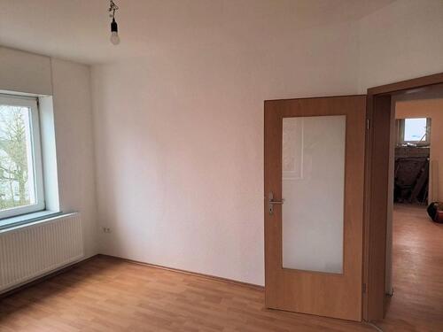 Foto - Erstbezug nach Sanierung 3 ZKB mit Dachterrasse