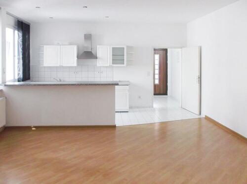 Foto - Helle 3-Zimmer-Loftwohnung im ruhigen Hinterhaus – zentrale Lage