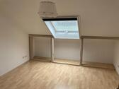 Foto - 2 Zimmer Dachgeschoßwohnung zur Miete in Leonberg