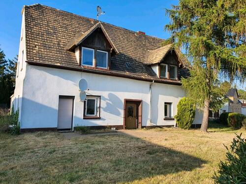 Foto - Haus - Hof und Garten zu verkaufen in Delitzsch