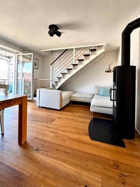 Foto - Charmante Haus-im-Haus 4-5 Zimmer Maisonette, Balkon, Kamin, 96qm