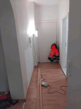 Foto - kernsanierte 3 Zimmer Küche Dusche Bad