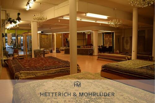 Foto - Attraktives Ladengeschäft mit großer Schaufensterfront - in der Fußgängerzone von Schweinfurt