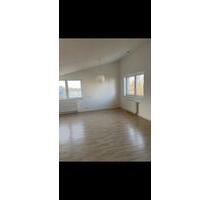 1 Zimmer Apartment in Marburg - 680,00&nbsp;EUR Kaltmiete, ca.&nbsp; 55,00&nbsp;m&sup2; in Lahntal (PLZ: 35094)