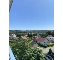 Schick sanierte Dreiraumwohnung mit Balkon in Weida!