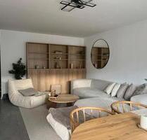 Wohnung mit moderner Einbauküche, Balkon und Tiefgarage - Eislingen (Fils)