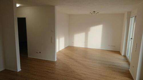 Foto - Helle und moderne 2 Zimmer Wohnung mit Garten zu vermieten
