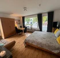 Hell, ruhig, grün! Möbliertes Apartment 6 Monate oder länger! - Hamburg Altona