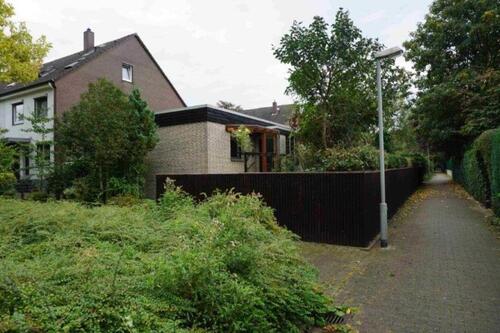 Foto - Bungalow - Haus, mit Garten in Hannover Wettbergen zu vermieten