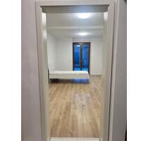 Helles, großes WG-Zimmer mit Balkon in toller Lage - Karlsruhe