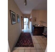 ruhiges Einfamilienhaus, großes Grundstück in Merzig-Hilbringen