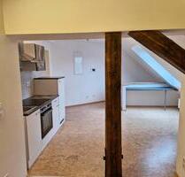 Helle & charmante Dachgeschosswohnung 45QM - Schlitz