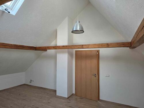 Foto - 3 Zimmer Dachgeschoßwohnung in Niederwerrn