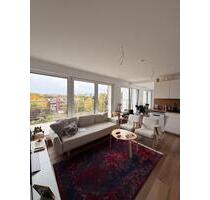 Charmantes Penthouse mit Balkon - Nachmieter ab 01.12.2026 - Berlin Reinickendorf