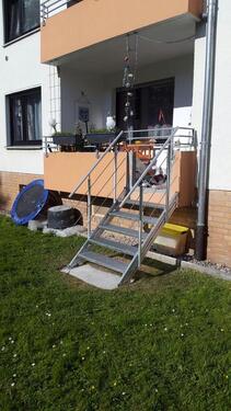Foto - Familienfreundliche 4 Zimmer ETW mit Garten und Garage