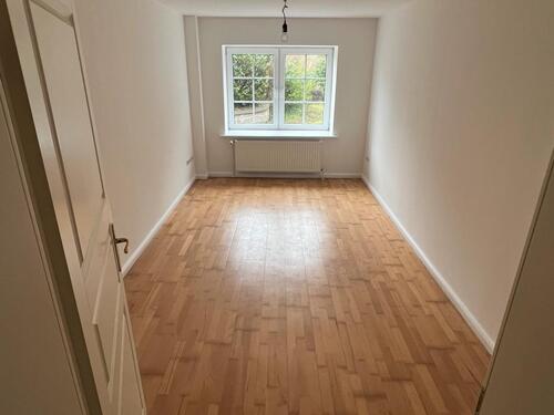 Foto - Schöne Parkett 78m2 Erdgeschosswohnung