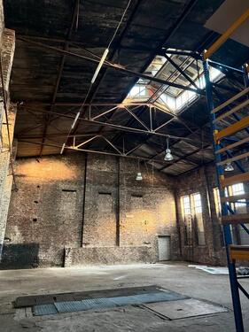 Foto - große Gewerbehalle Lagerhalle in Essen-Altenessen